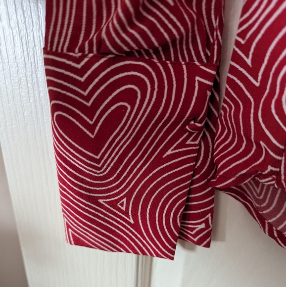 Catherine Gee silk blouse xs heart print Valentine shirt - Picture 2 of 4